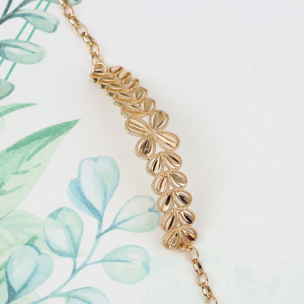 "Elegant Floral Pattern Rose Gold Bracelet for Women, XPBL1096